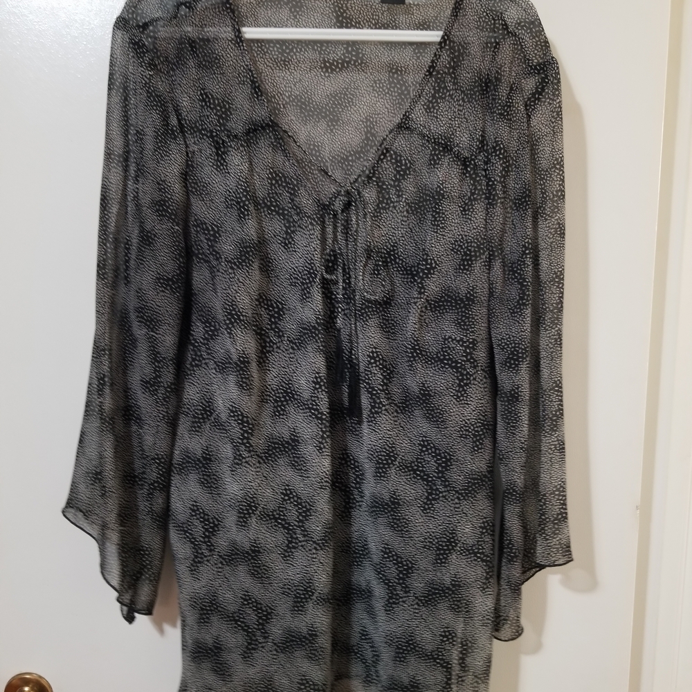Plus Size 2X Sheer Layered Blouse with Cami – NYC Design Co - Flowy Fit